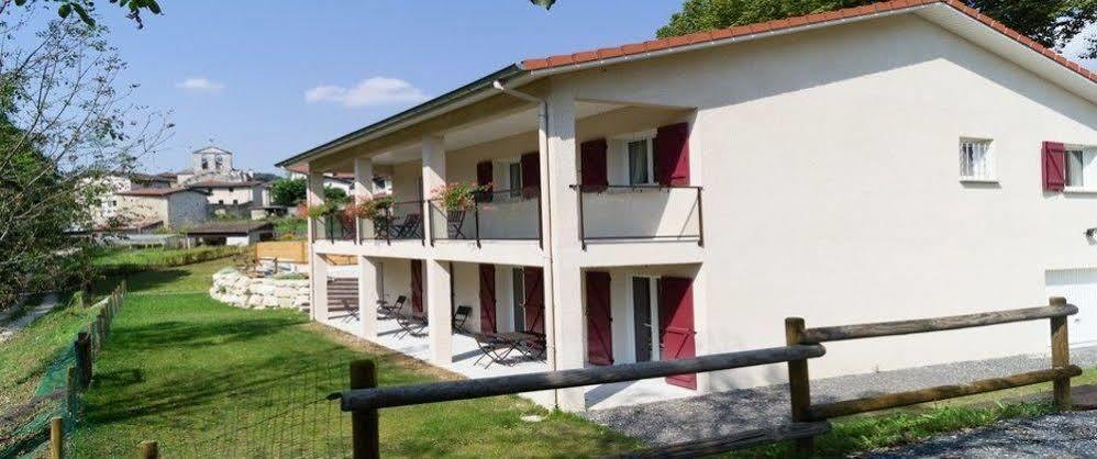 Le Mas De Servant Roulottes Et Chambres D'Hotes Auberives-en-Royans ภายนอก รูปภาพ